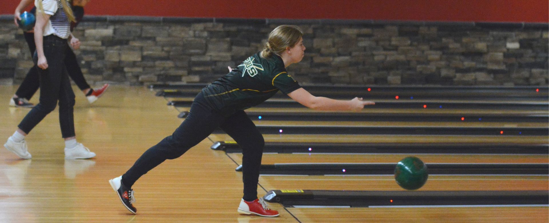 girls bowling