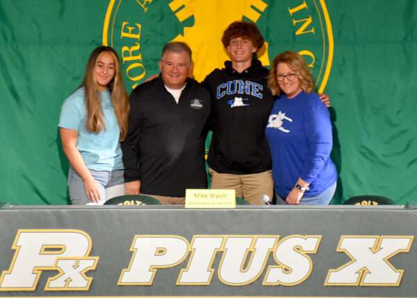 mike wyvill spring athlete signing 2023 207