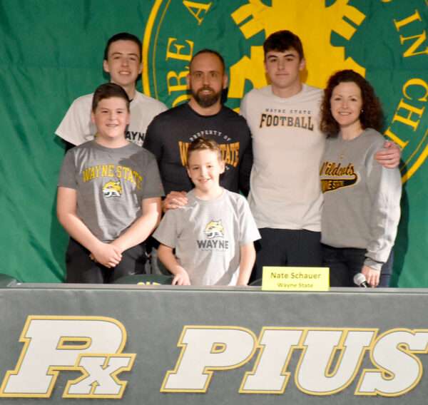 nate schauer spring athlete signing 2023 149