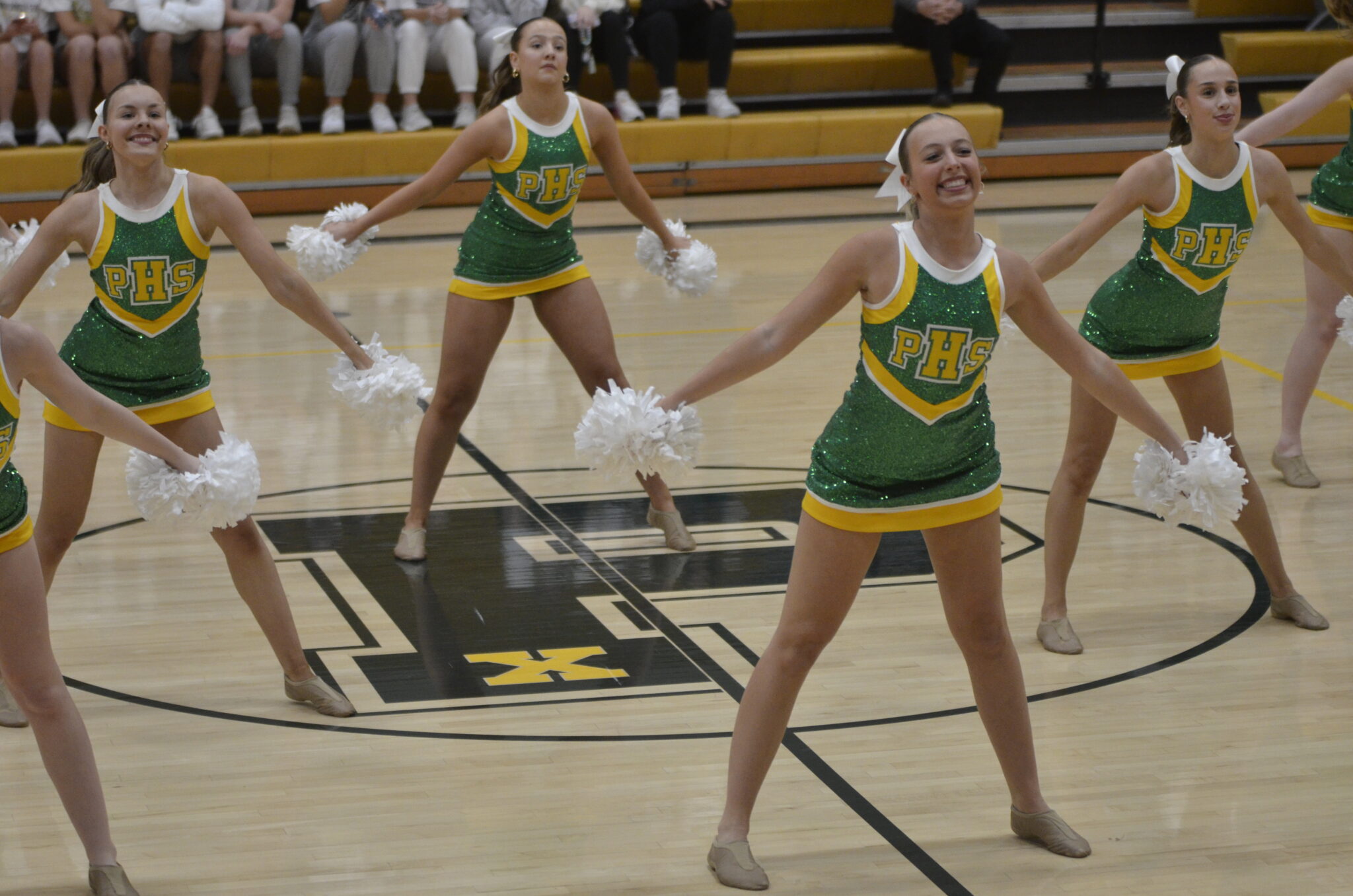 Dance-team-basketball-11-29-20